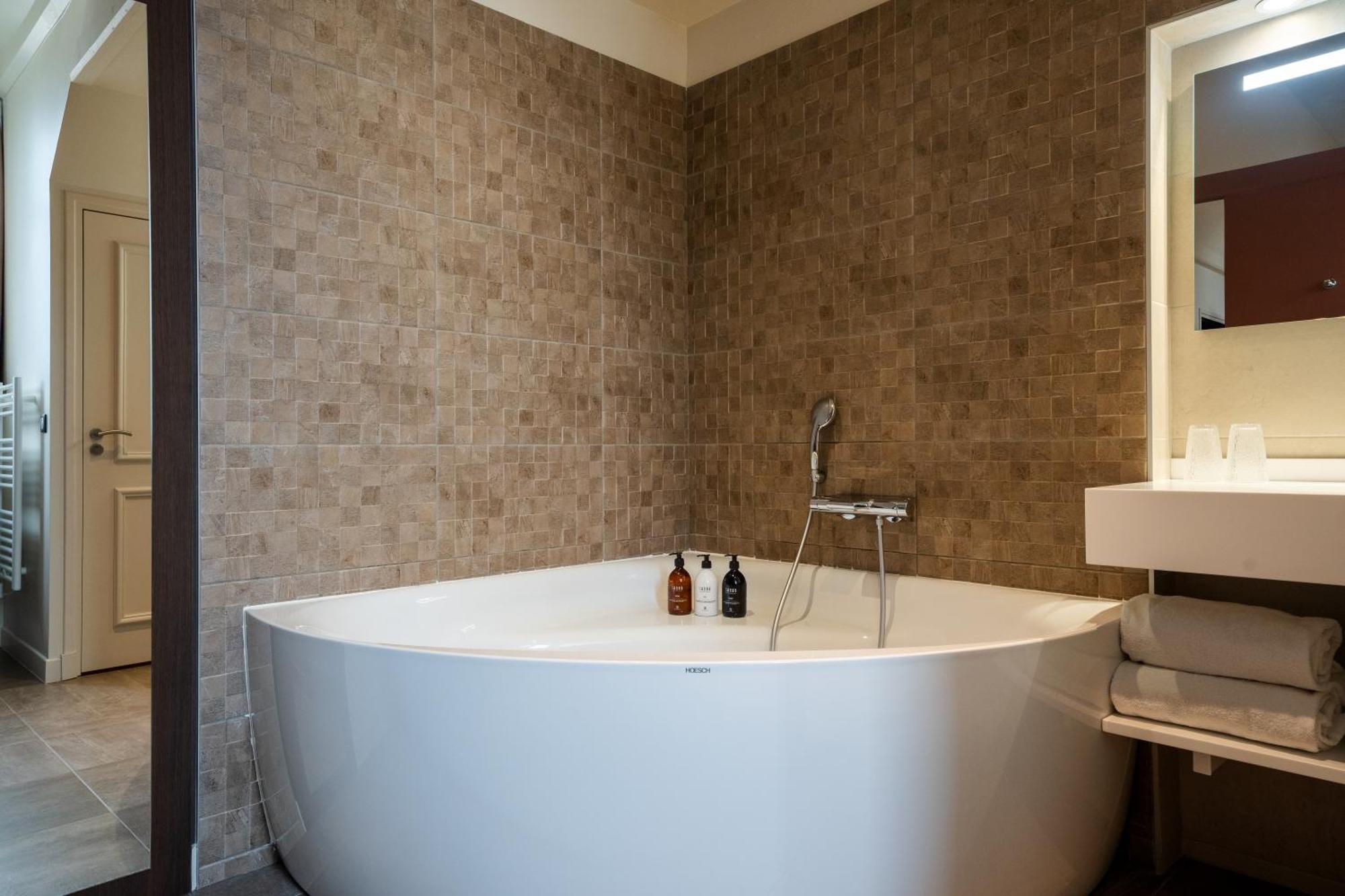 L'Invitation Au Voyage - Hotel & Spa Honfleur Kültér fotó